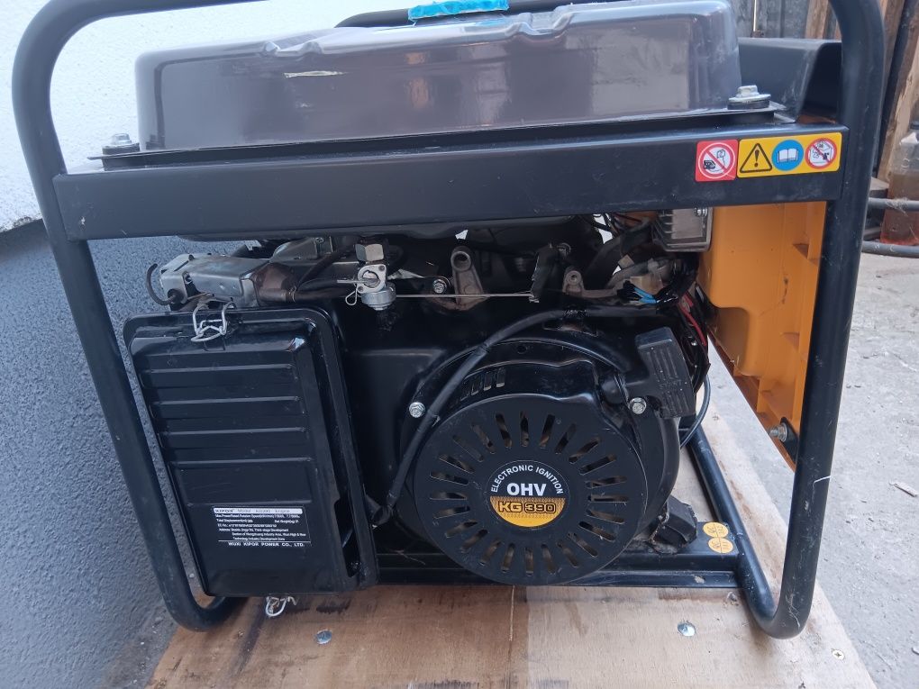 Generator Kipor, trifazic,nou