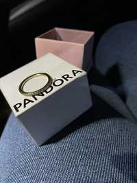 Позолоченное кольцо от бренда Pandora