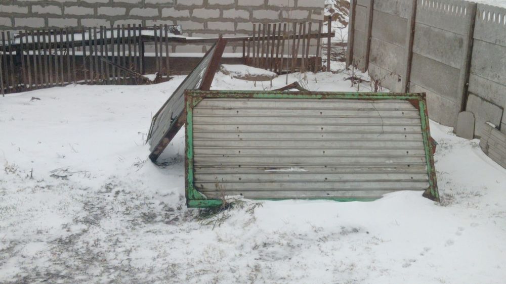 Продам ворота на бокс или гараж