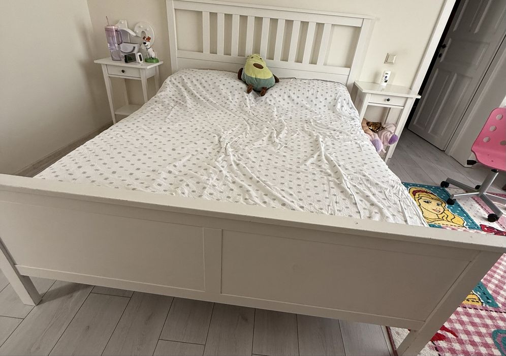 Pat si noptiere IKEA