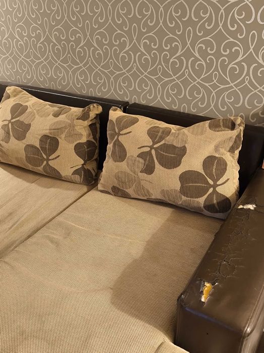 Ъглов диван - разтегателен