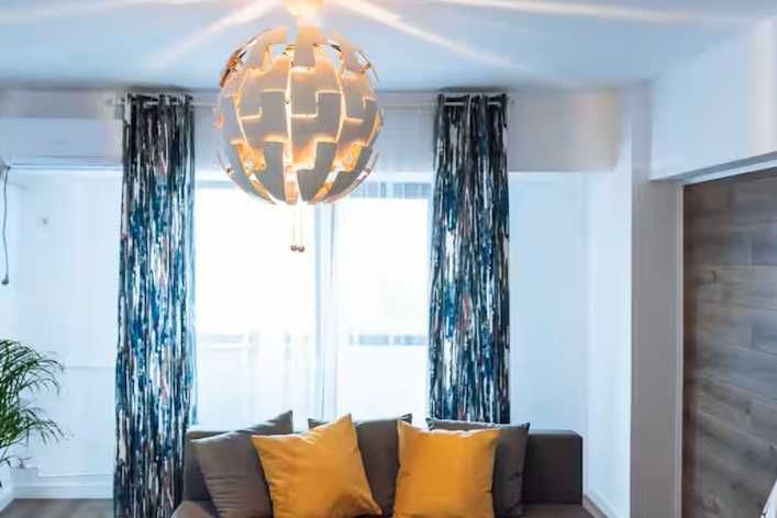 Proprietar vind apartament cu 4 camere Fantani -Piata Unirii