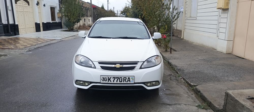 Lasetti 1.8 Jentra qlingan