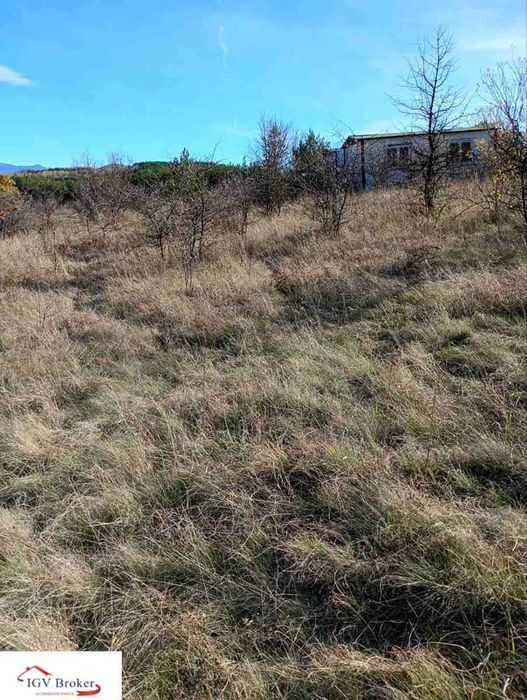 Продава парцел в с. Клисура, гр. Банкя