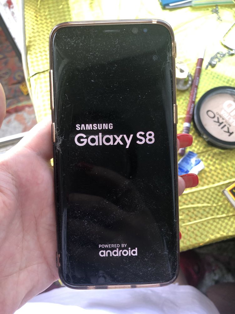 Самсунг GalaxyS8