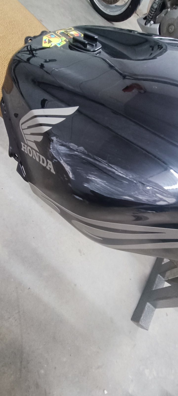 Резервоар за honda cbr600rr 2005