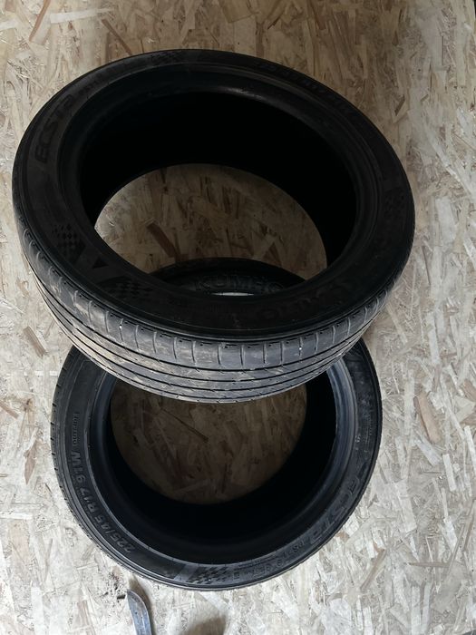 Kumho 225 45 R17