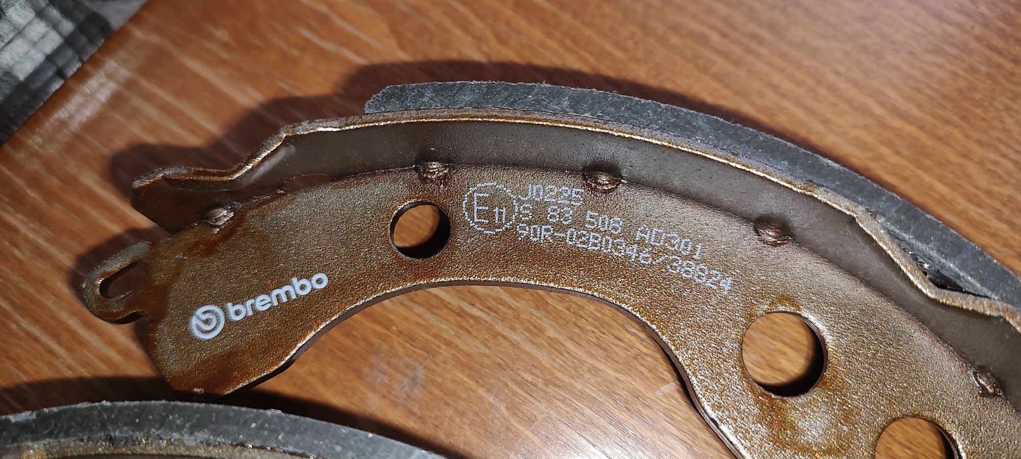 Спирачни челюсти Brembo за Toyota Yaris