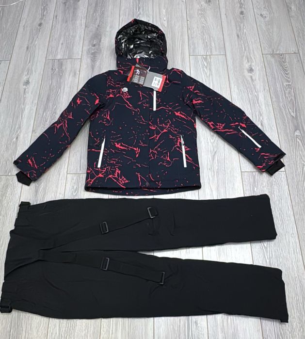 Горнолыжный костюм