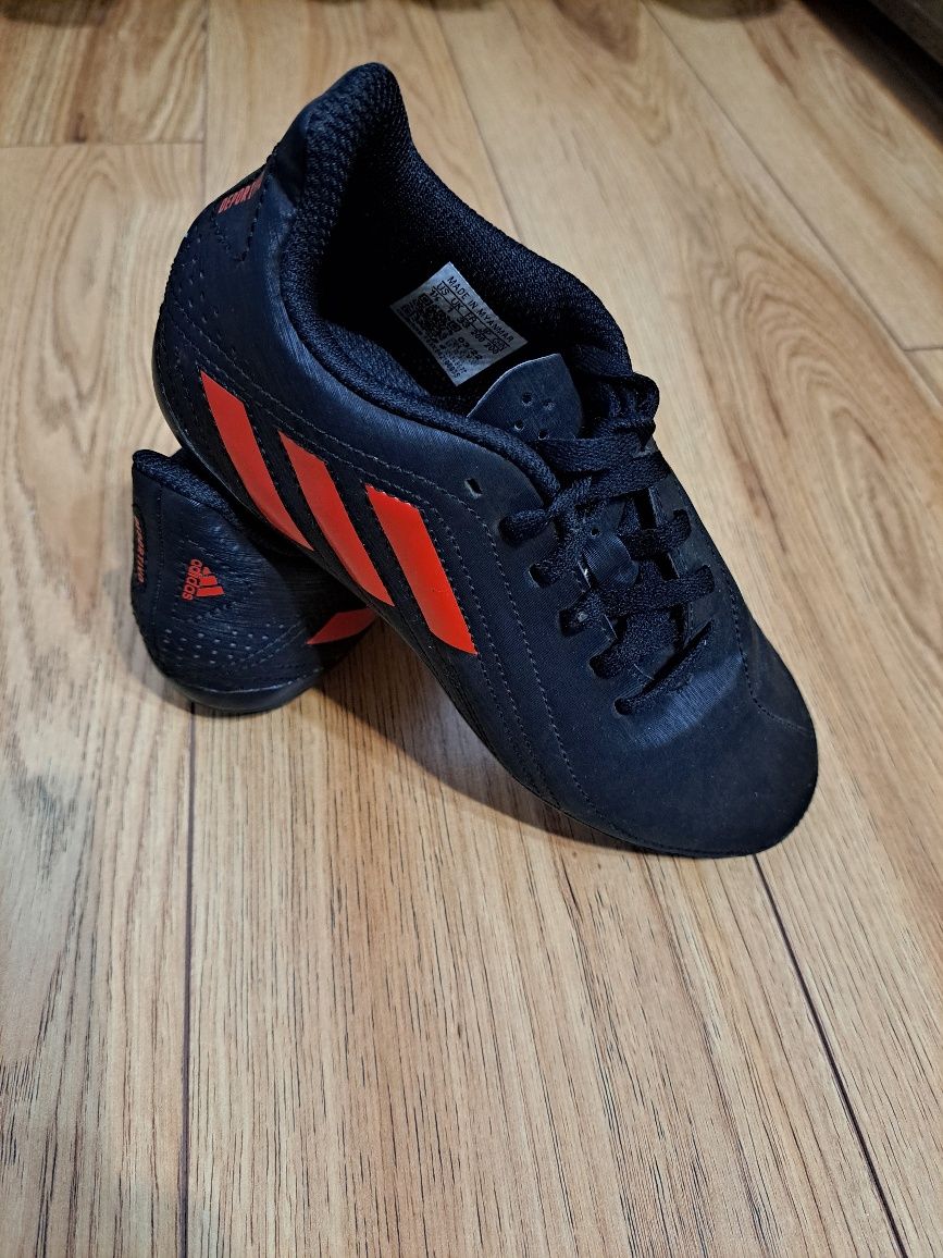 Бутонки Adidas 33