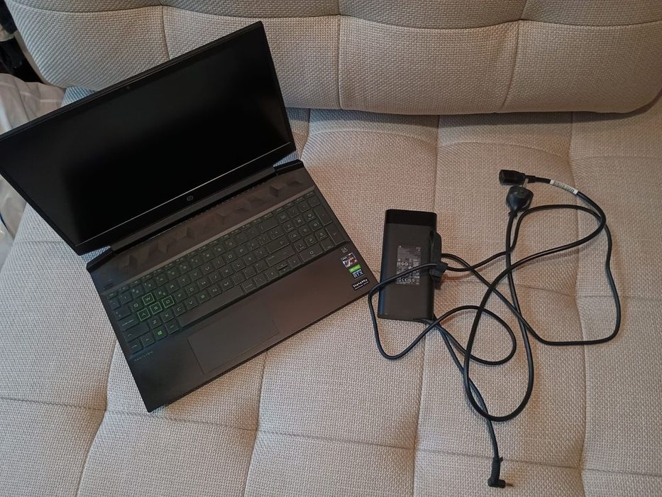 Гейминг лаптоп HP Pavilion 15 RTX 3050