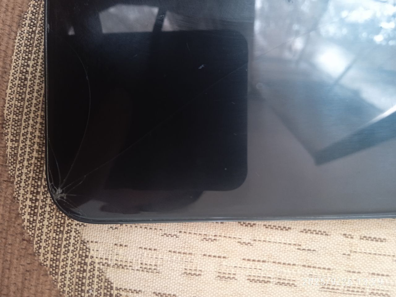 Honor X8b 8+8Gb operativka 256Gb xotira