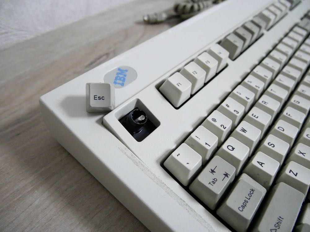 Мех. клавиатуры IBM Model M. 1994 года. В отл. состоянии.