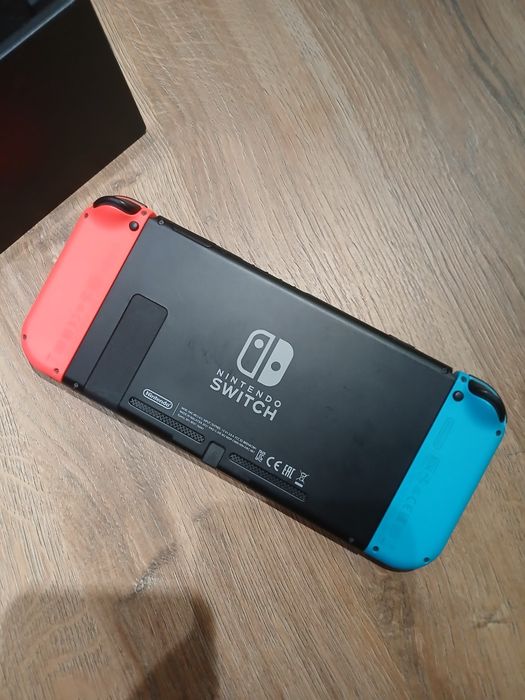 Nintendo switch, със порт, без видими забележки
