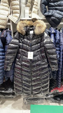 Продам новую женскую зимнюю куртку производства Турция