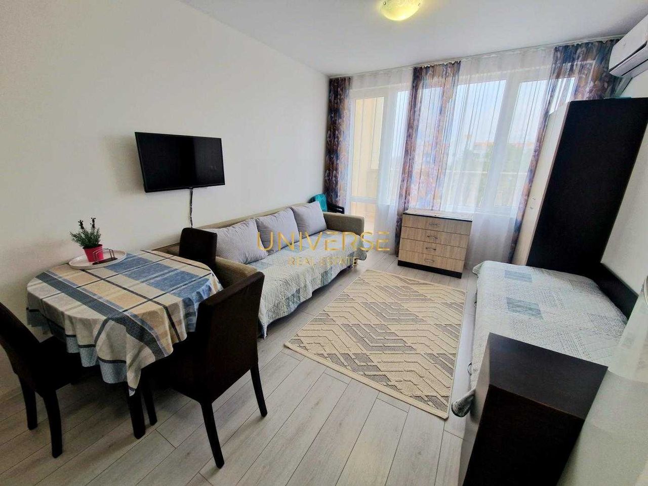 Продава се Едностаен апартамент в Поморие - 44 кв.м за 1250 €/кв.м - Снимка #1