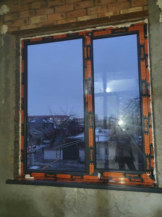 Изготовление и установка окон, дверей, витражных конструкций.