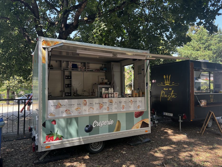 Rulota food truck clatitarie de vanzare