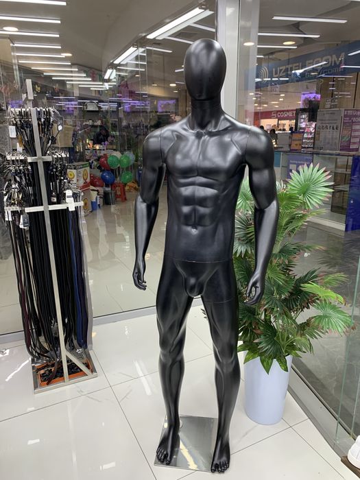 maniken sotiladi srochnaa