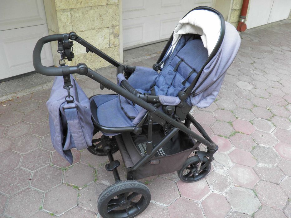 Бебешка количка MOON Nuova 3 в 1