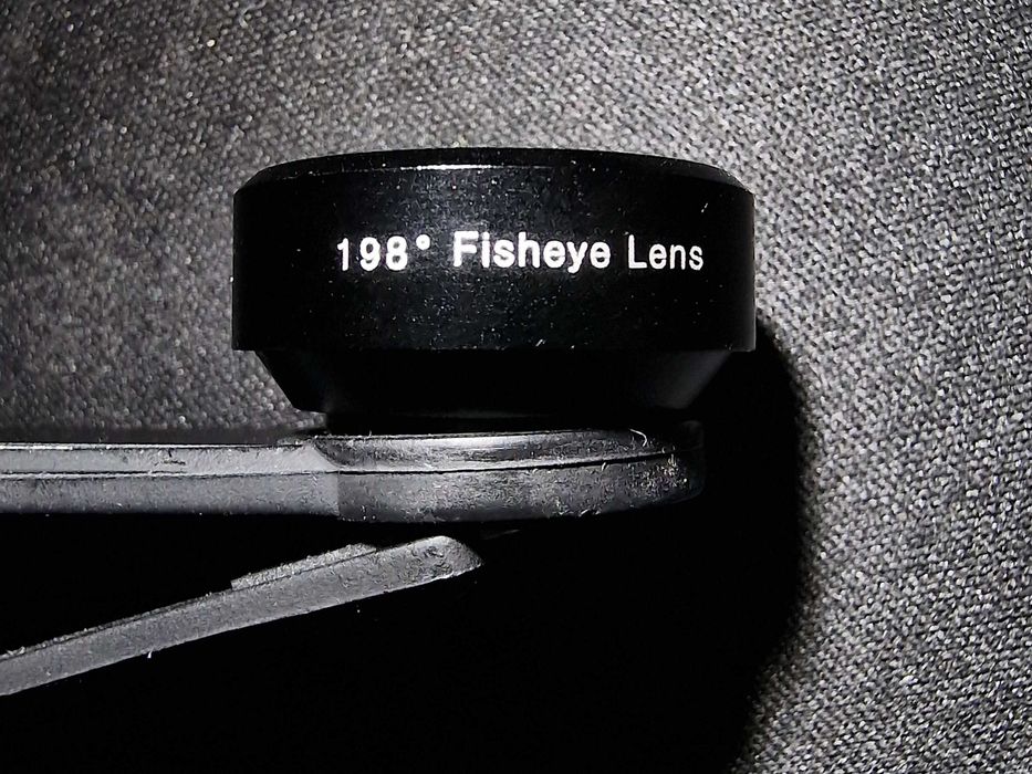 AUKEY set 2 obiective pentru telefon: Fisheye și Wide & Macro