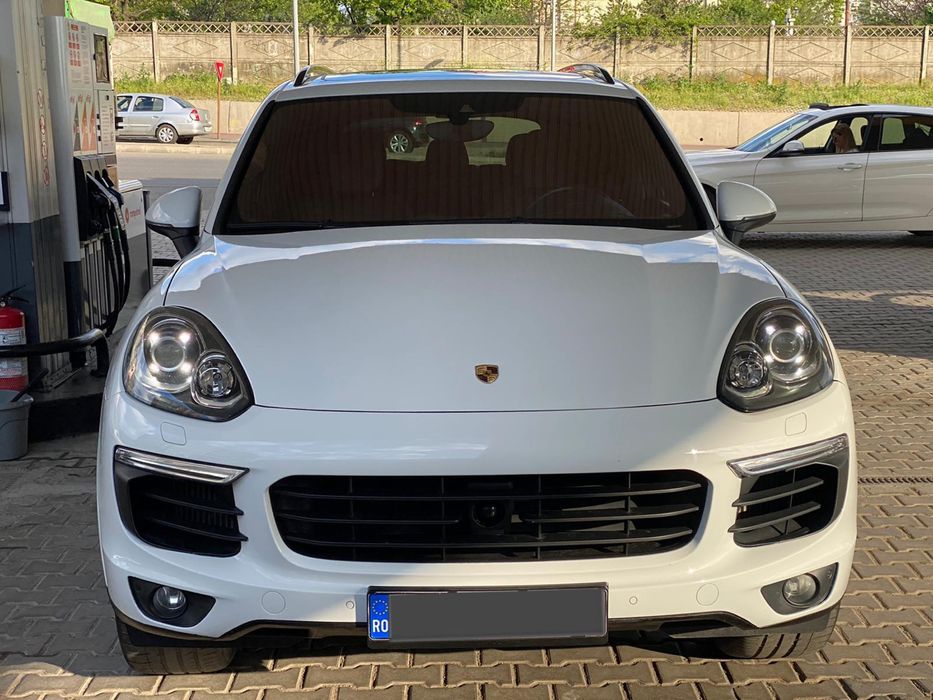 Inchirieri auto/rent a car Porsche/Mercedes/BMW/masini de inchiriat