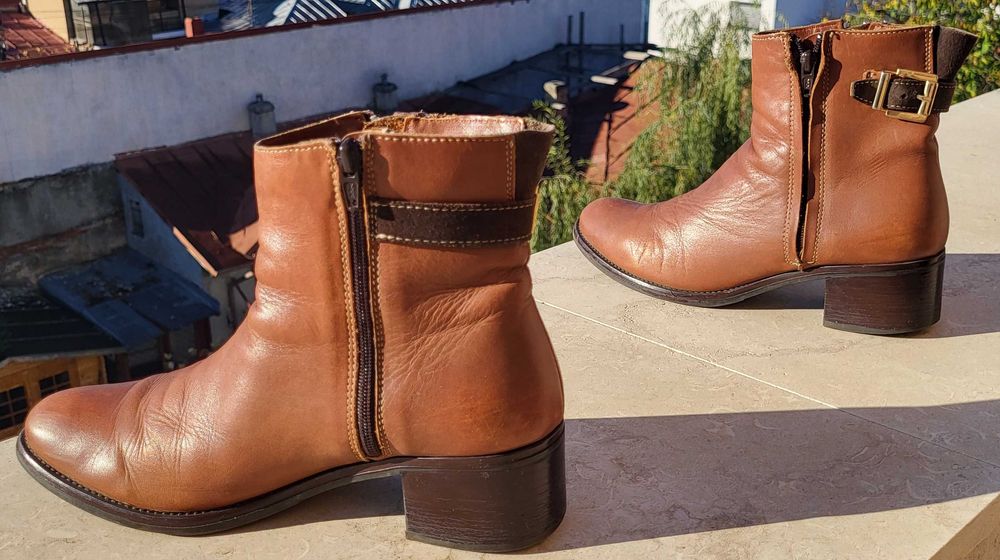 Ghete-dama/ botine, piele naturala, mar. 40