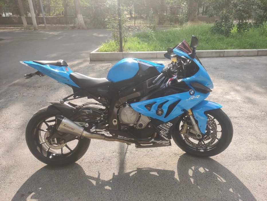 BMW S 1000 RR Sotiladi