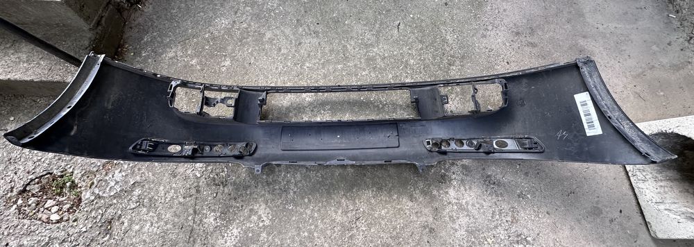 Предна броня VW GOLF 5