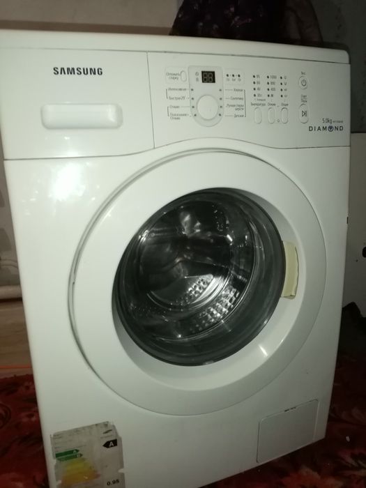 Продам стиральную машину