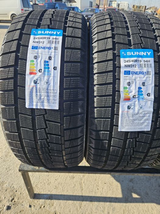 Vând anvelope iarna 275/35r19 245/40r19 245/40/19 275/35/19