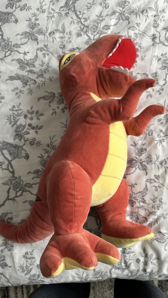 Dinozaur plus inaltimea 45 cm