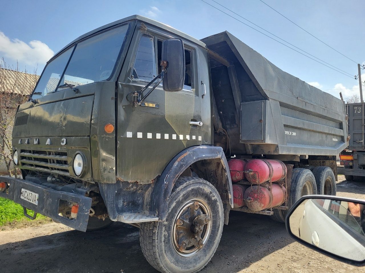 Kamaz samasval srochna sotiladi  dakumentlari joyida