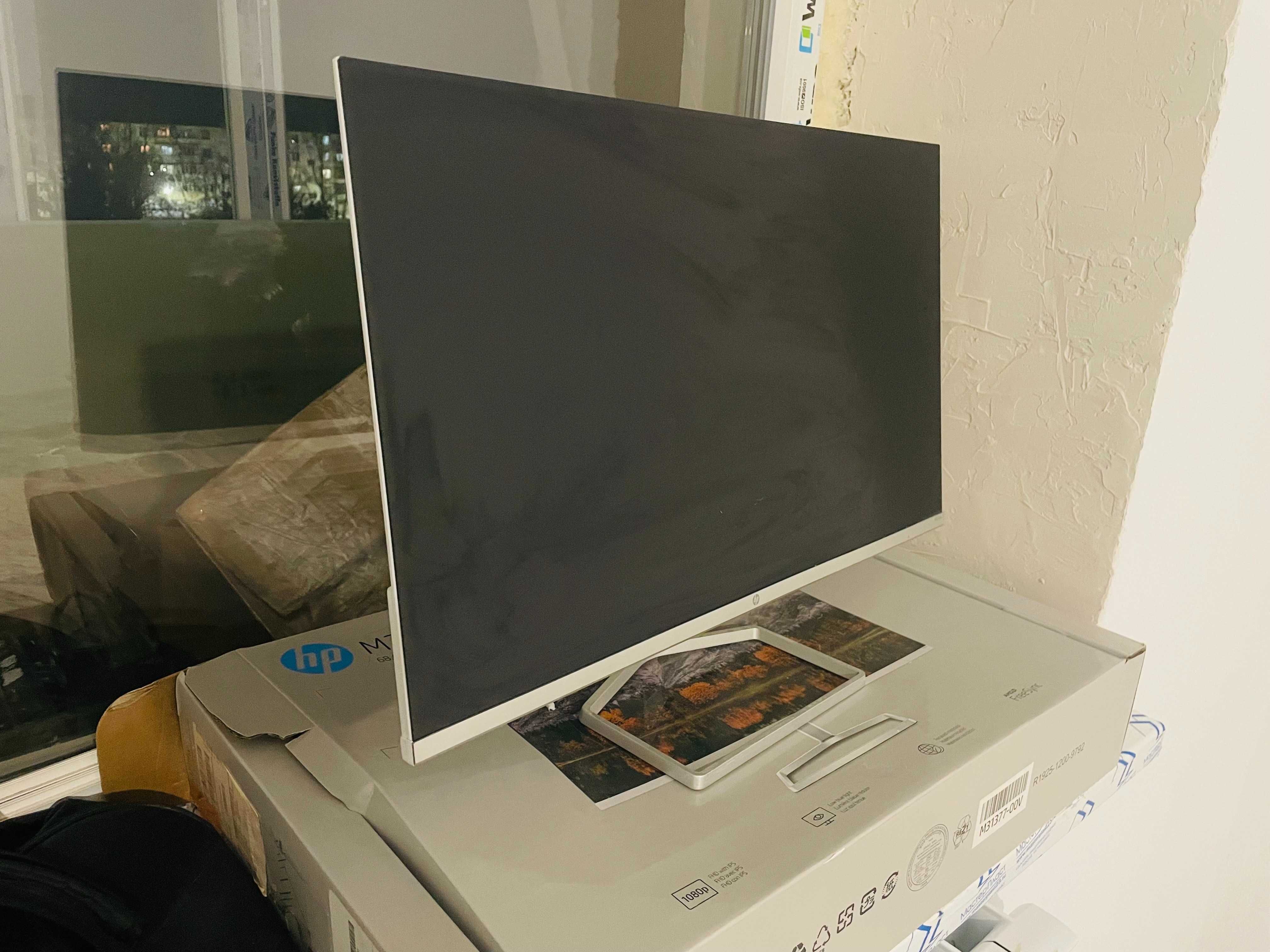 Монитор HP cостояние отлично