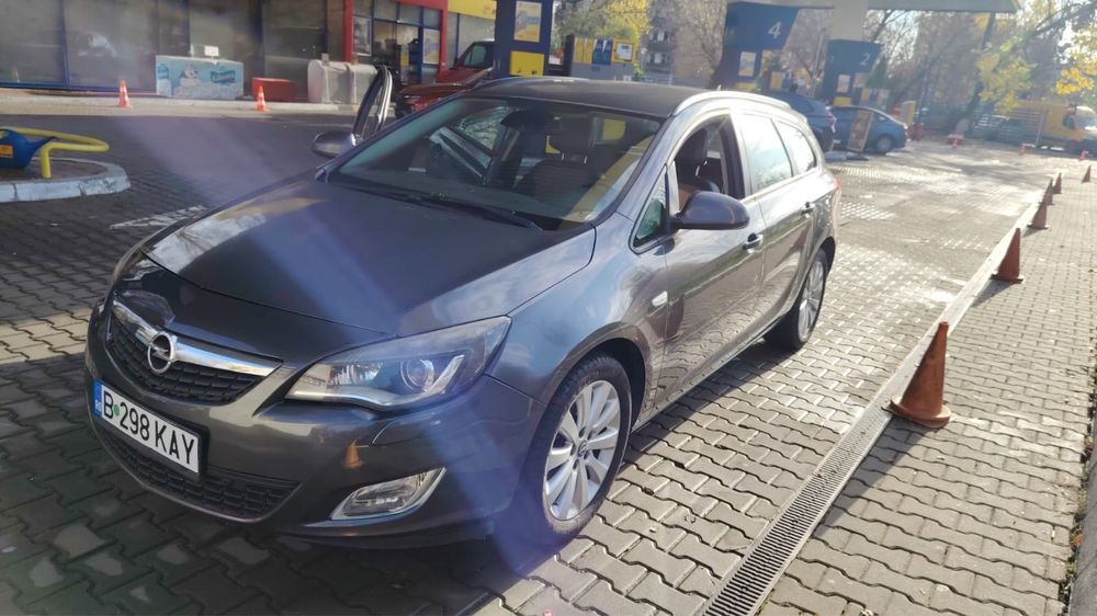 Vand Opel Astra 2011