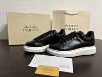Alexander McQueen Black And White