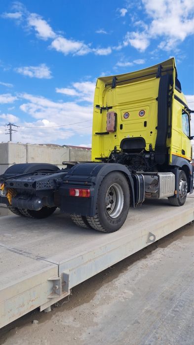 Cap tractor Mercedes Actros 1845