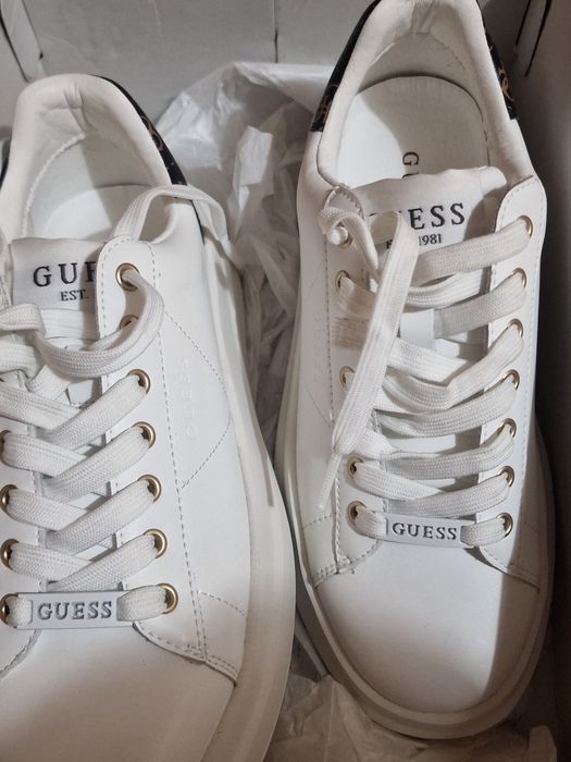 Adidasi guess barbati