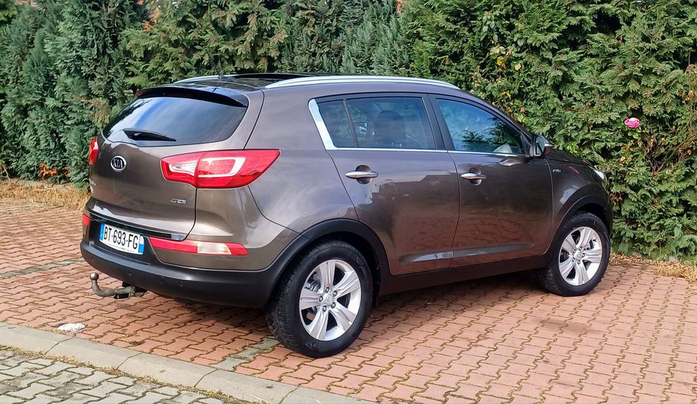 Kia Sportage 2.0 Crdi 4x4 ~ Panoramic ~ Camera~ Moka Brown