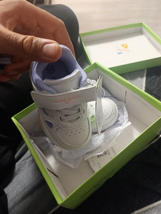 Обувки Матстар женски чисто нови не носени с етикета