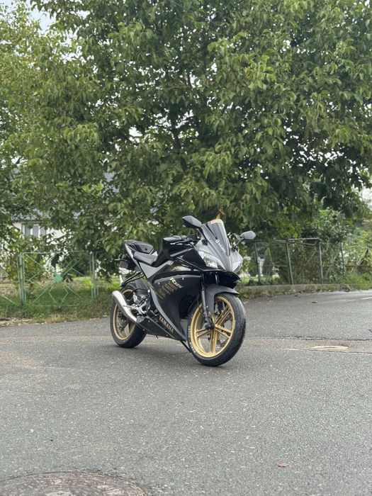 Yamaha YZF R125(A1)-2011