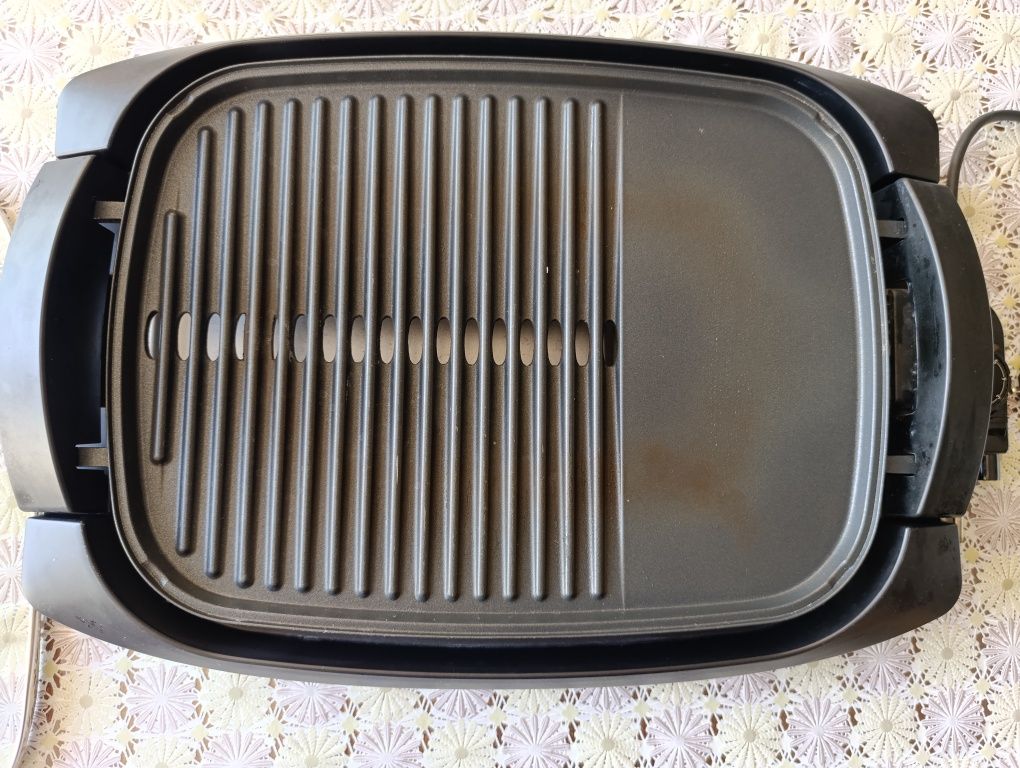 Електрическа скара Tefal CB6A0830