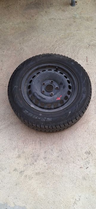 Железни джанти със зимни гуми 4 бр.