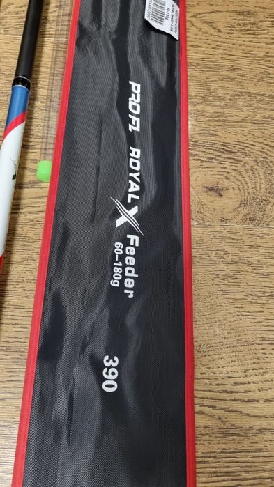 Feeder PRO FL ROYAL X Feeder 3.90m 60-180g