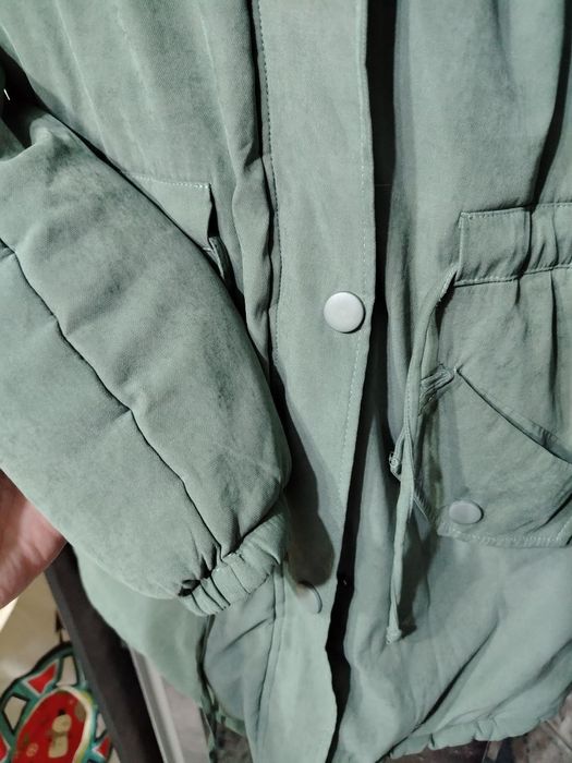 Продам парку в идеальном состоянии