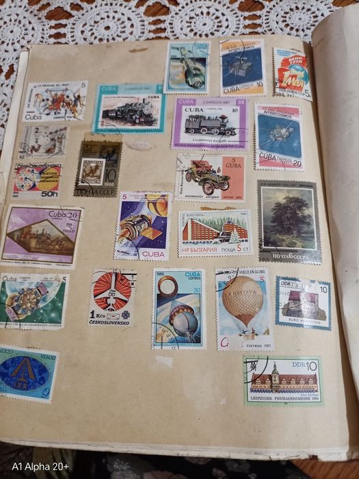 Продавам старинни марки
