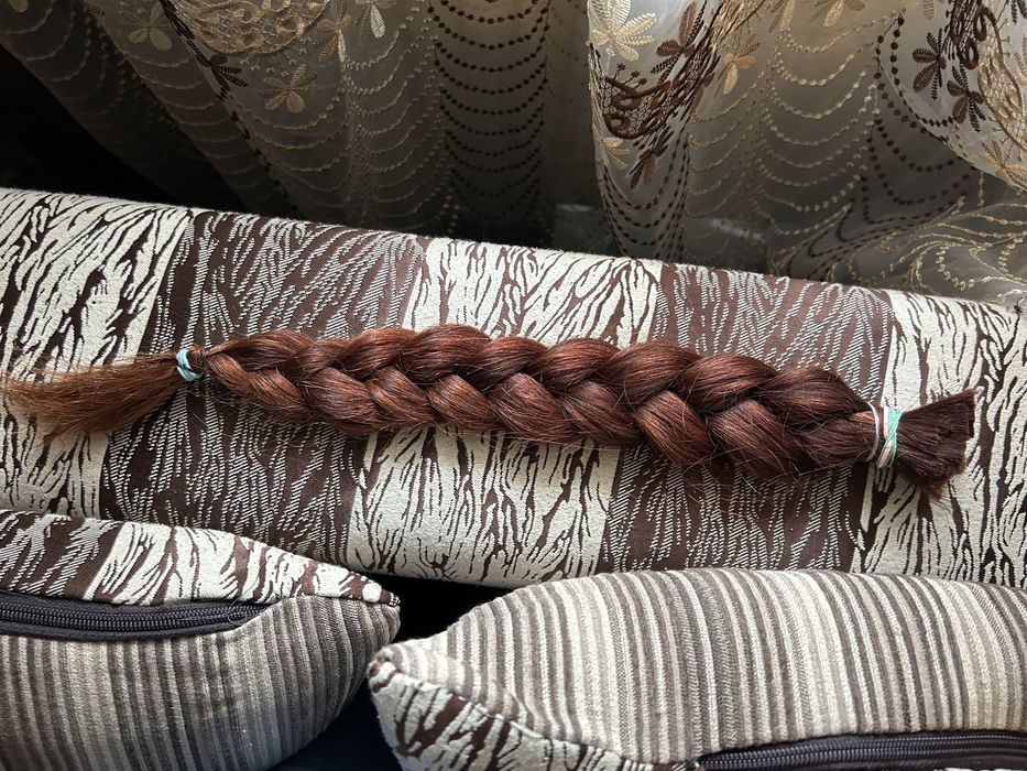 Coadă par natural recent tuns