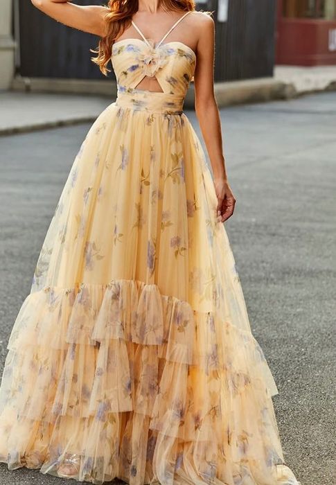 Чисто нова Жълта бална рокля