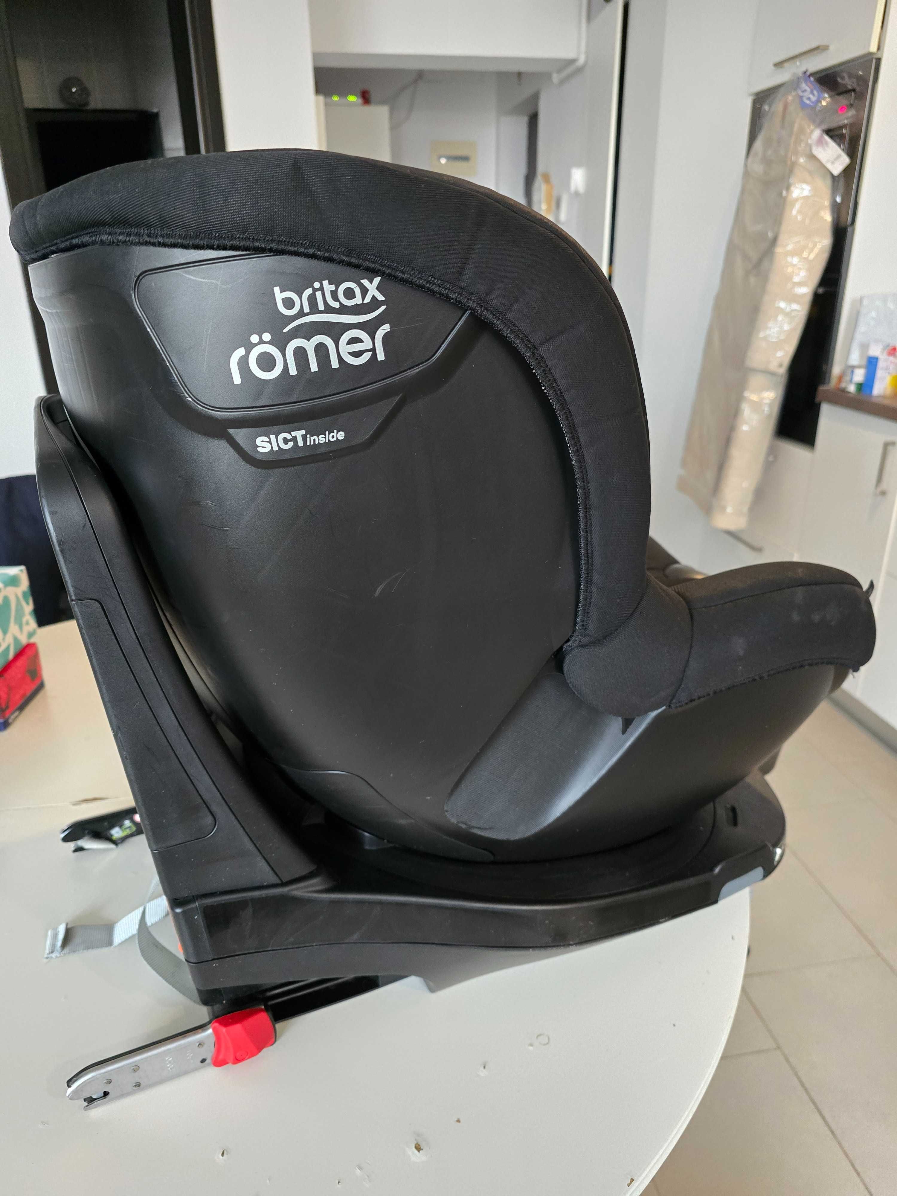 Scaun auto Dualfix Britax Romer 60-110cm