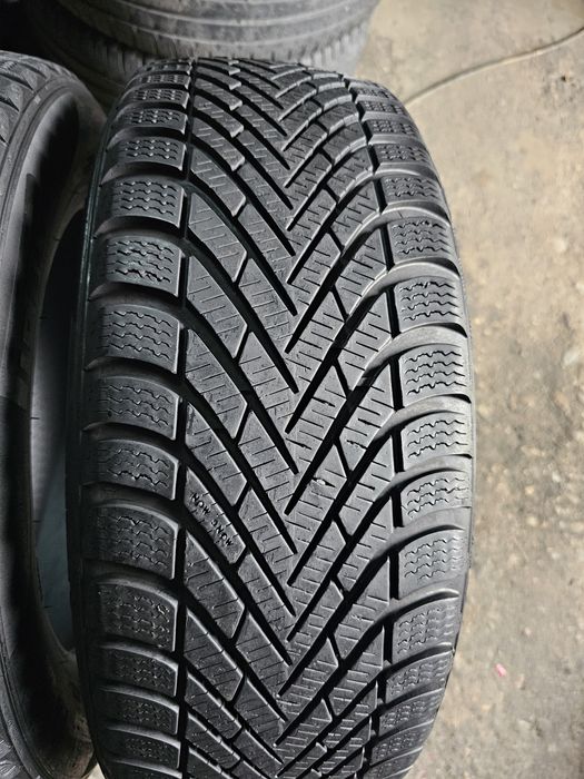 2 anvelope iarna 205 55 16 Pirelli 2020